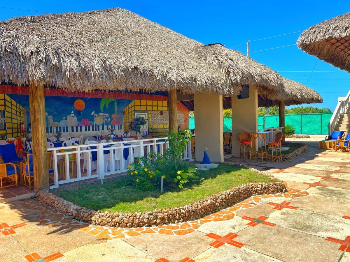 Puerto Blanco Marina & Hotel Luperón 外观 照片